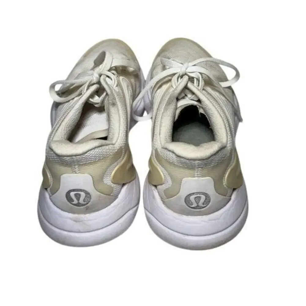 Lululemon Women's Blissfeel Running Shoes Athletic Sneaker White Size 7.5